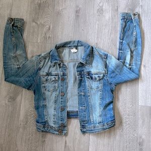H&M Denim Jean Jacket Woman's sz 6